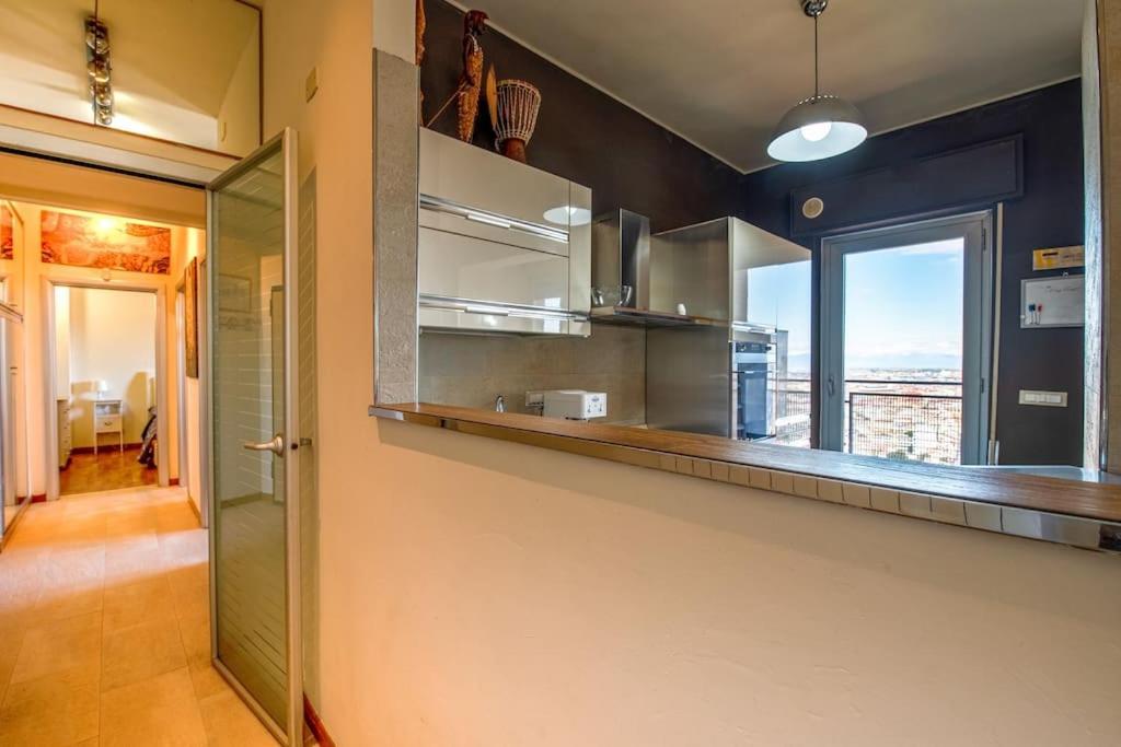 Attico Con Vista Panoramica Apartment ลีวอร์โน ภายนอก รูปภาพ